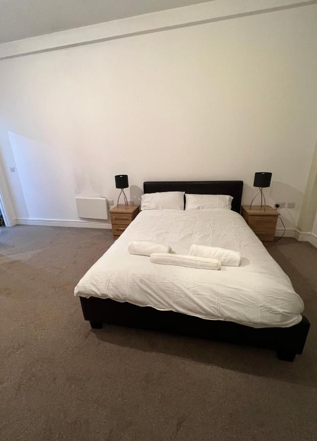 Bigkings Cosy 2 Bedroom Apartment With Free Parking In Central Manchester Exterior photo