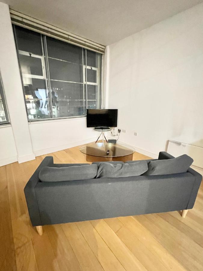Bigkings Cosy 2 Bedroom Apartment With Free Parking In Central Manchester Exterior photo